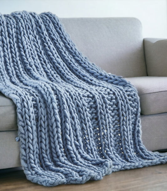 60" X 40" Light Blue Knitted Polyester Throw Blanket